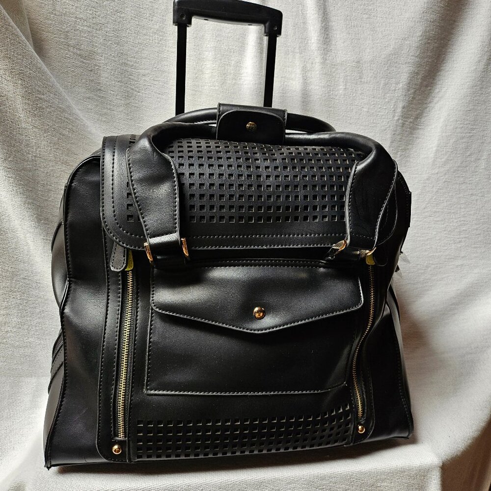 Zadie Black TSA-Approved Quilted Rolling Carry-On (Imperfect)